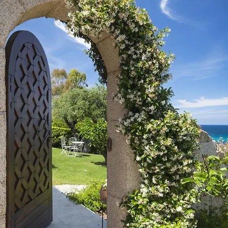 Iris - Ela Sardinia In Villa