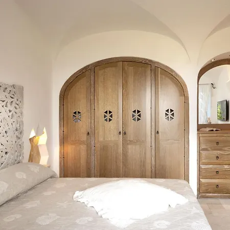 Villa Iris - Ela Sardinia In *